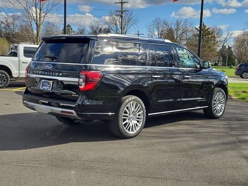 Certified 2024 Ford Expedition Max Platinum AWD/4WD image 4