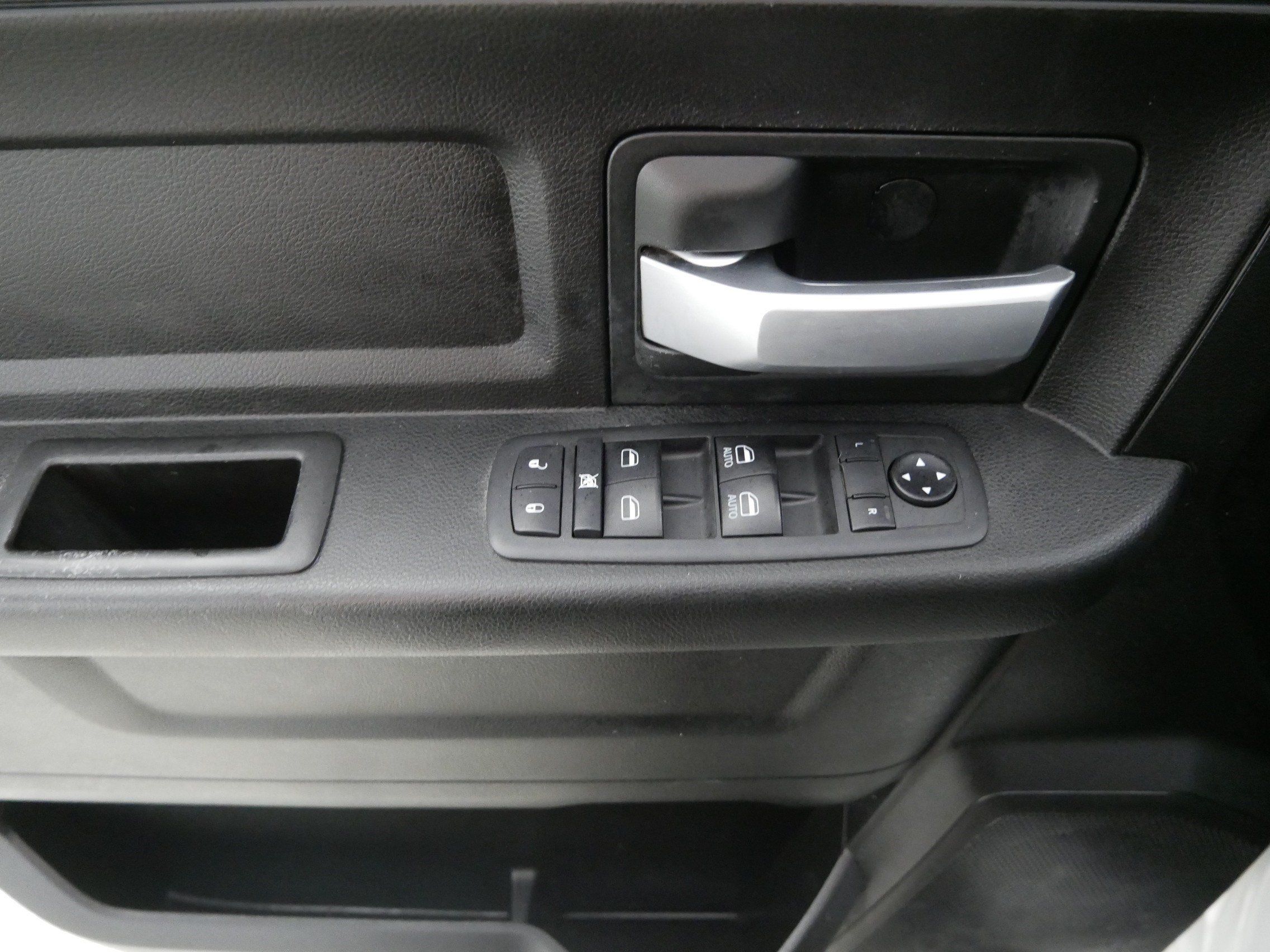 Used 2019 RAM 2500 Tradesman AWD/4WD image 19
