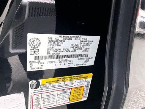 Used 2024 Ford Expedition Limited AWD/4WD image 35