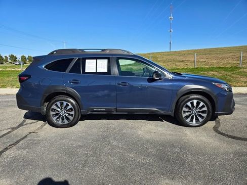 Used 2024 Subaru Outback Limited XT image 2