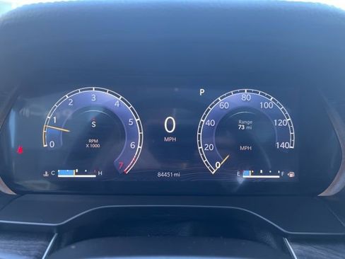 Certified 2022 Jeep Grand Cherokee L Limited AWD/4WD image 28