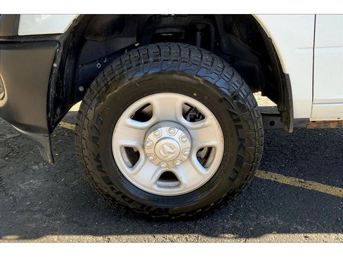 Used 2024 RAM 3500 Tradesman image 10