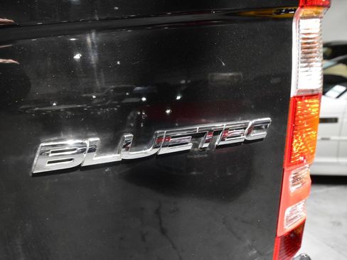 Used 2015 Mercedes-Benz Sprinter 3500 image 9