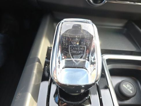 New 2026 Volvo XC60 B5 Plus w/ Climate Package image 33