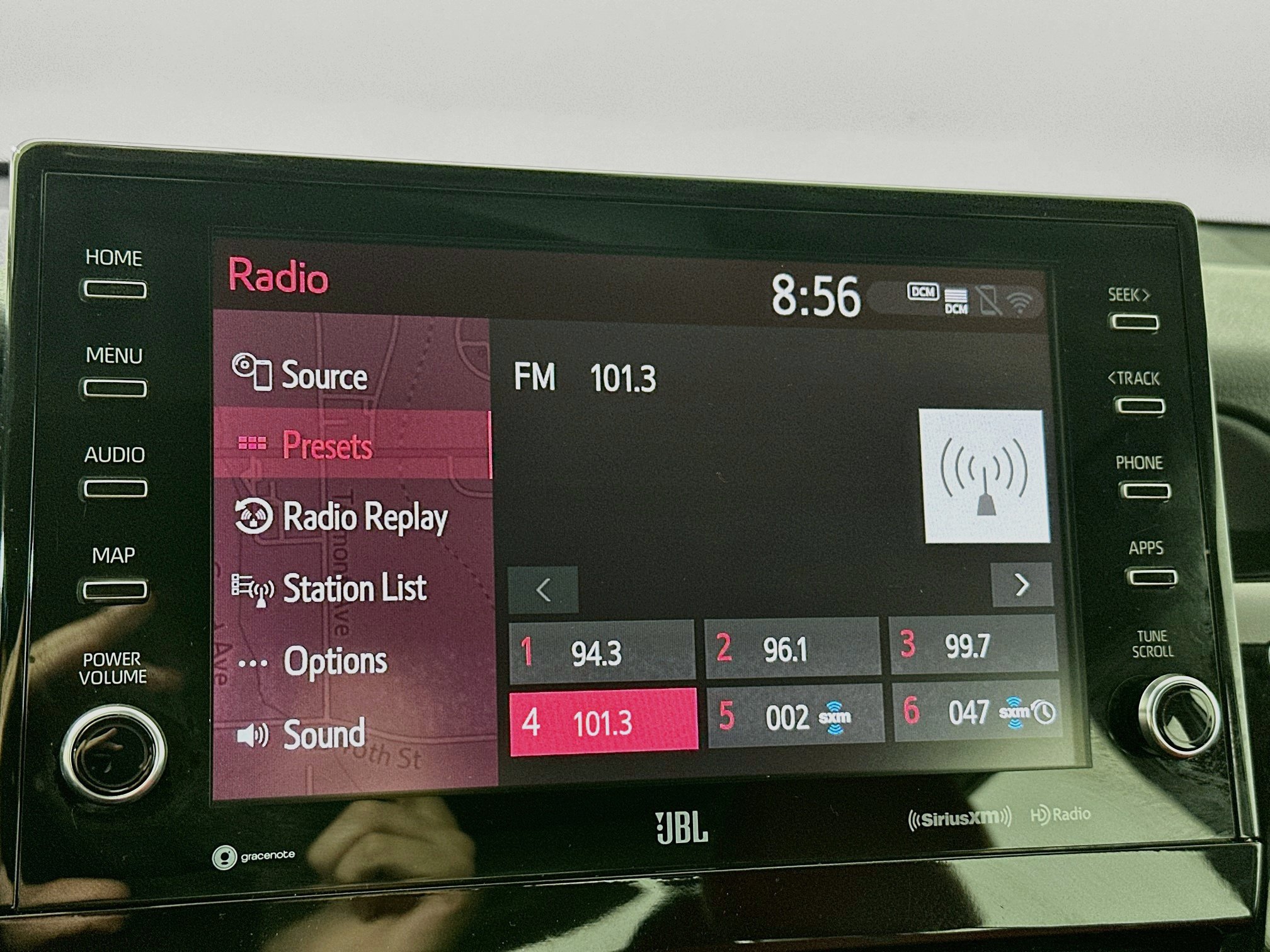 Used 2021 Toyota Camry XSE w/ Navigation Package FWD image 15