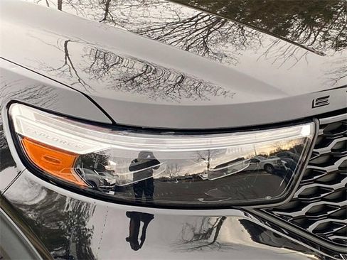 Used 2023 Ford Explorer ST w/ Equipment Group 401A image 4