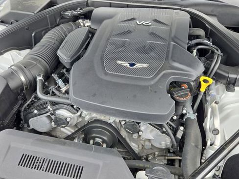 Used 2018 Genesis G80 3.8 w/ Option Group 02 AWD/4WD image 10