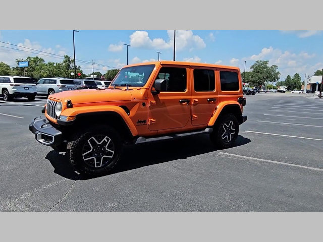 New 2025 Jeep Wrangler Unlimited Sahara AWD/4WD image 23