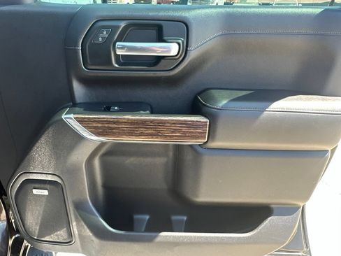 Used 2019 Chevrolet Silverado 1500 High Country AWD/4WD image 28