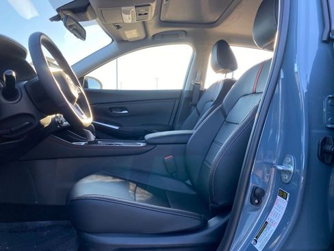 New 2025 Nissan Sentra SR w/ SR Premium Package image 11