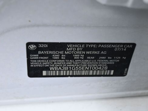 Used 2014 BMW 320i Sedan image 17