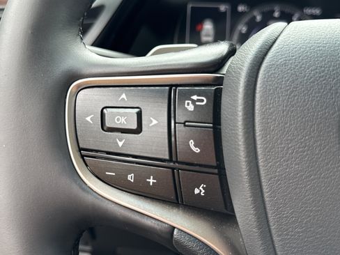 Used 2025 Lexus ES 350 w/ Premium Package FWD image 18