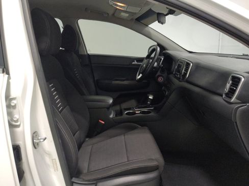 Used 2018 Kia Sportage LX image 21