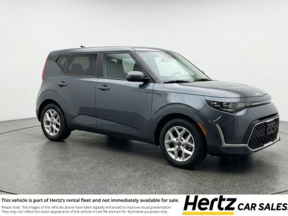 Used 2025 Kia Soul LX w/ LX Technology Package