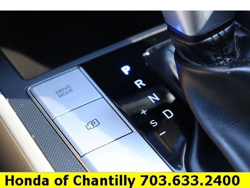 Used 2021 Hyundai Elantra SEL image 18