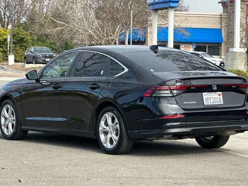 Certified 2024 Honda Accord LX image 6