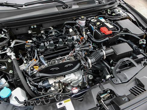 Certified 2025 Honda Accord LX image 26
