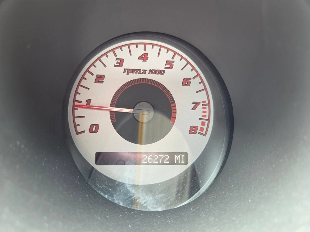 Used 2006 Pontiac Solstice Convertible w/ Premium Package RWD image 13