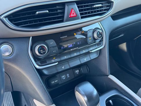 Used 2019 Hyundai Santa Fe Limited image 24