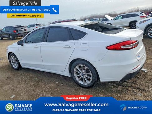 Used 2020 Ford Fusion SE FWD image 3