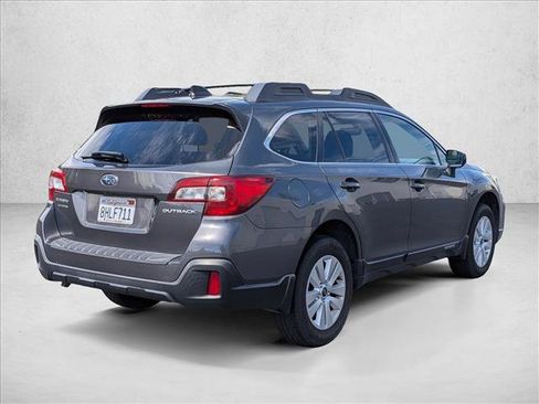 Used 2019 Subaru Outback 2.5i Premium AWD/4WD image 5