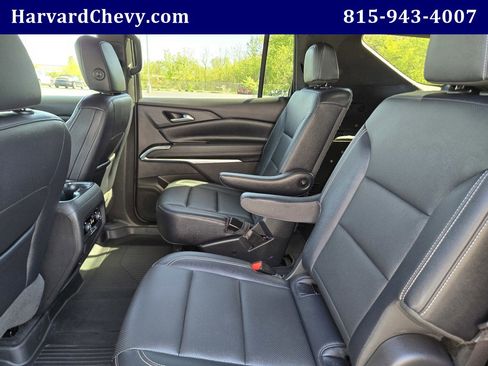 Used 2025 Chevrolet Traverse LT w/ Midnight/Sport Edition FWD image 27