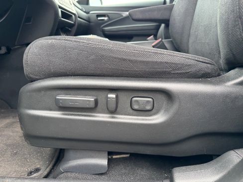 Used 2022 Honda Pilot Sport image 15