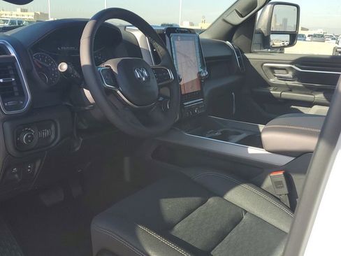 New 2026 RAM 1500 4x4 Crew Cab image 20