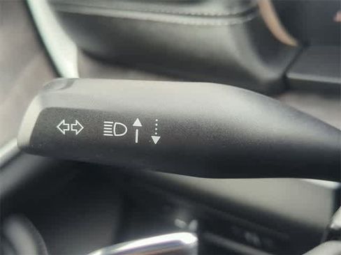 New 2025 Jeep Grand Cherokee L Limited image 29