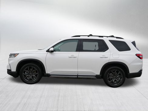 Certified 2024 Honda Pilot Elite image 4