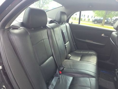 Used 2012 Chevrolet Malibu LTZ FWD image 14