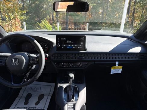 New 2026 Honda HR-V Sport image 14