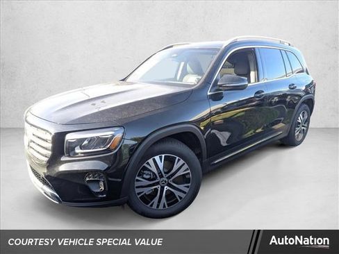 New 2026 Mercedes-Benz GLB 250 image 1