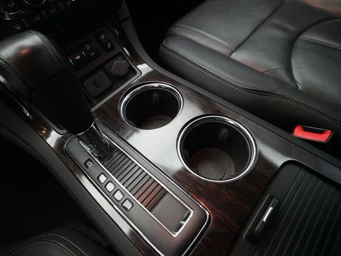 Used 2015 Chevrolet Traverse LT AWD/4WD image 17