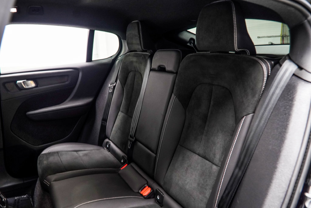 Used 2023 Volvo C40 P8 Recharge Ultimate w/ Protection Package Premier AWD/4WD image 42