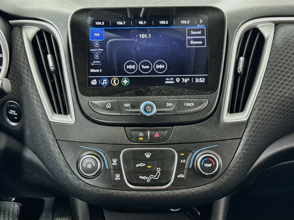 Used 2022 Chevrolet Malibu LS FWD image 14