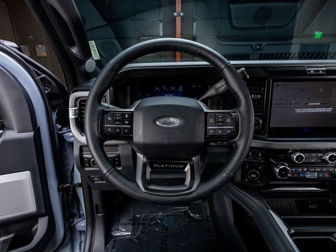 Used 2026 Ford F250 Platinum AWD/4WD image 19