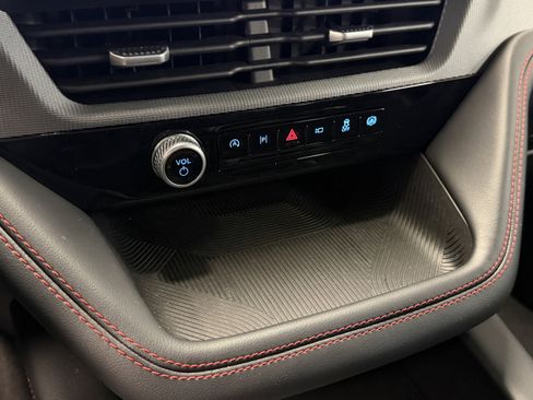 Used 2025 Ford Explorer ST-Line AWD/4WD image 10