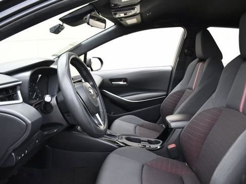 Used 2023 Toyota Corolla SE image 19