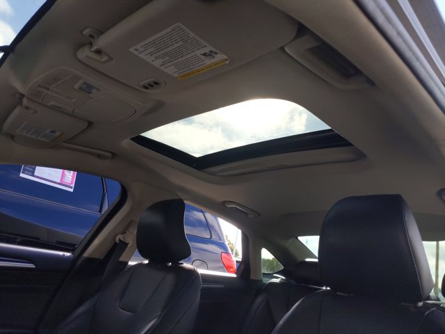 Used 2017 Ford Fusion Titanium FWD image 15
