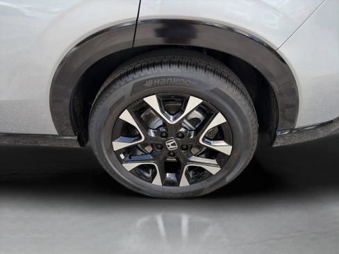 New 2026 Honda HR-V EX-L image 30