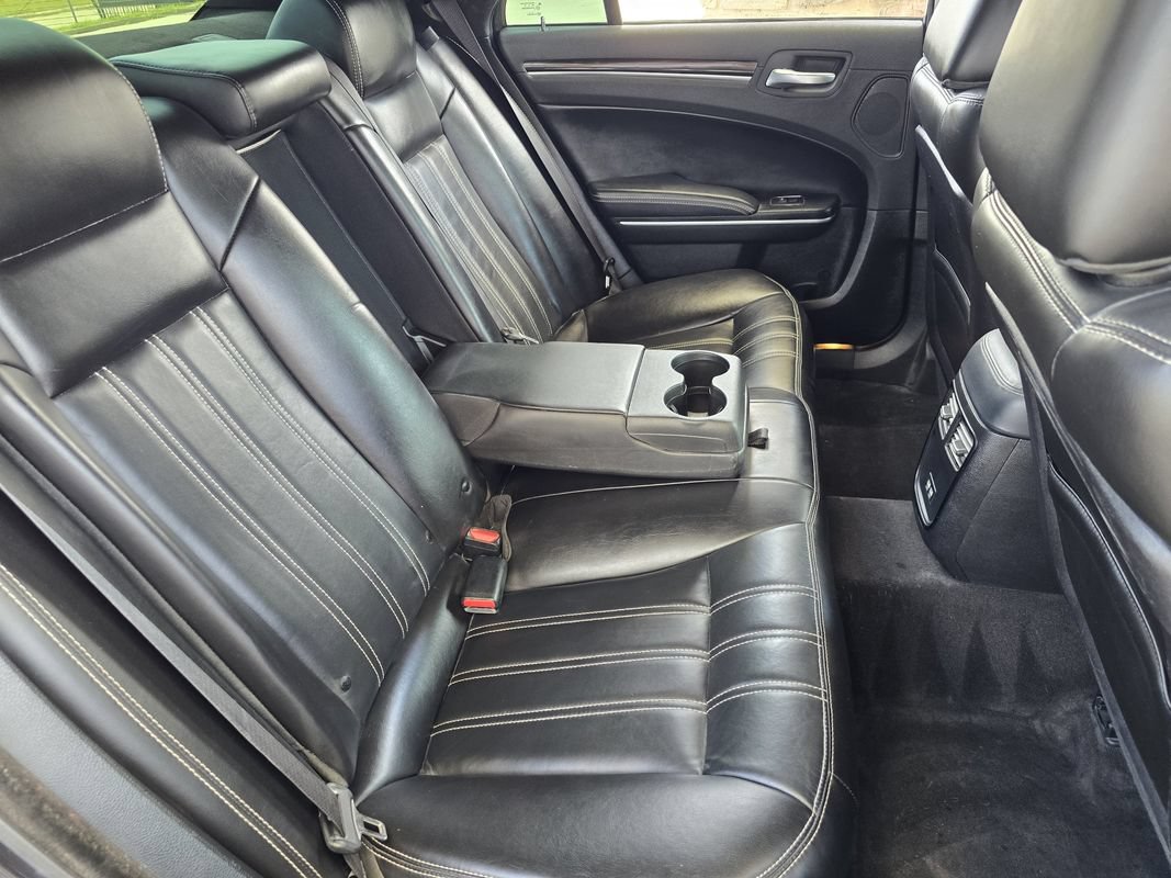 Used 2023 Chrysler 300 S RWD image 27