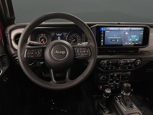 Certified 2024 Jeep Wrangler Willys image 5