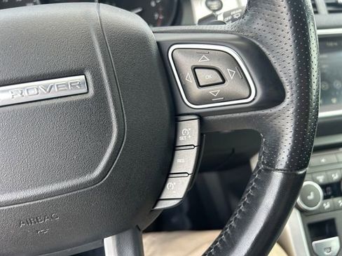 Used 2019 Land Rover Range Rover Evoque HSE Dynamic image 14