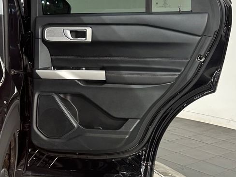Used 2023 Ford Explorer XLT w/ Equipment Group 202A AWD/4WD image 67