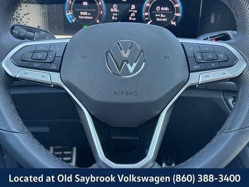 Certified 2025 Volkswagen Tiguan SE R-Line AWD/4WD image 41