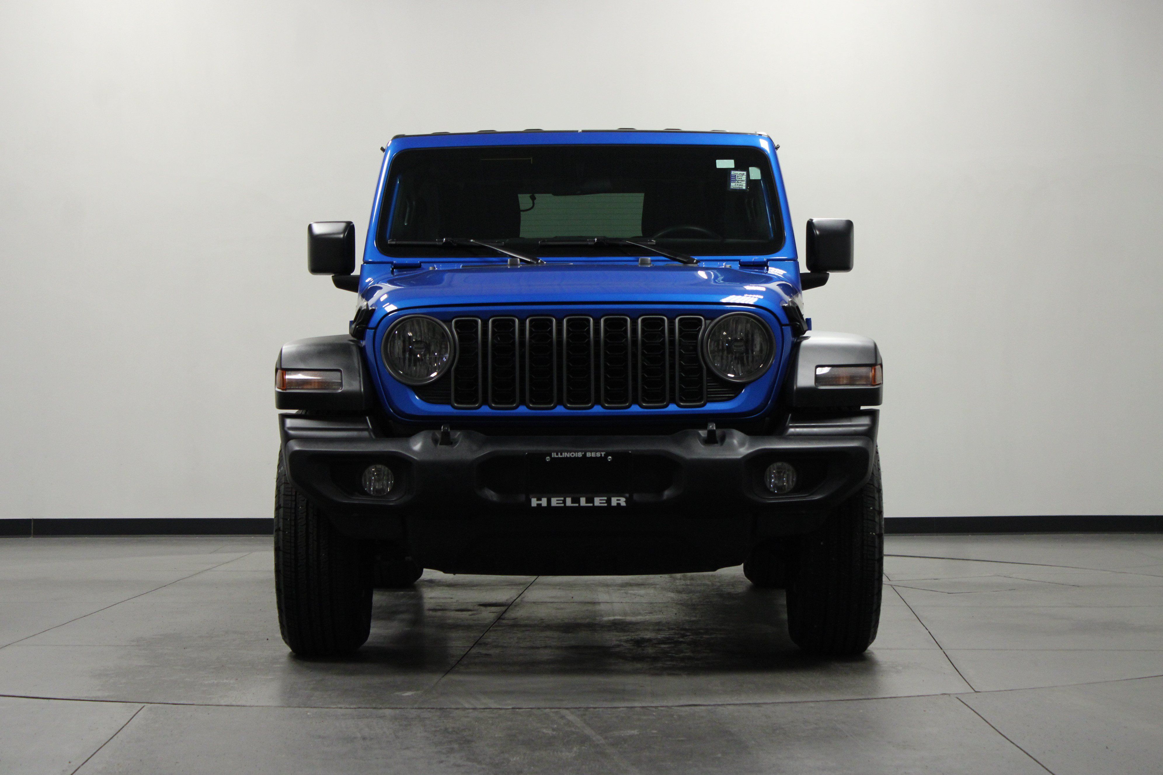 Used 2025 Jeep Wrangler Sport AWD/4WD image 9