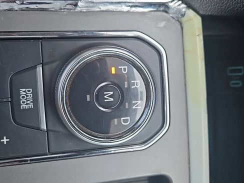 Used 2020 Ford Expedition XLT w/ Equipment Group 202A RWD image 19