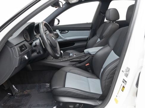 Used 2011 BMW M3 Sedan RWD image 14