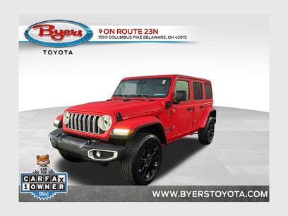 Used 2025 Jeep Wrangler Unlimited Sahara w/ Safety Group